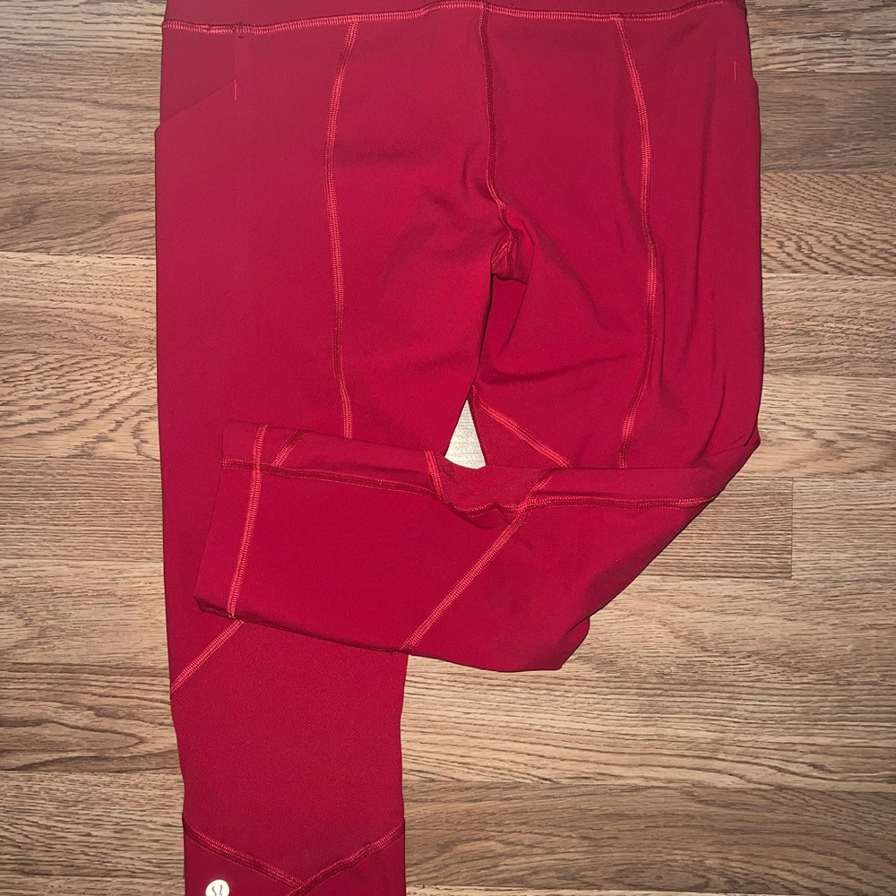 LuLuLemon crops